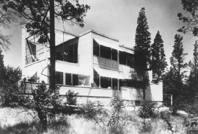 Eleanor Raymond, Casa Rachel Raymond, 1931