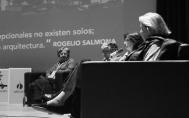 Silvia Arango, premio Rogelio Salmona, con Ruth Verde Zein, Fernando Diez y Louise Noelle Gras